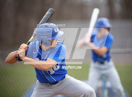 Thumbnail 2 in Putnam @ Lyman Memorial photogallery.