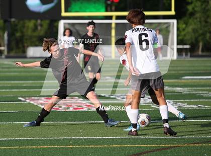 Thumbnail 3 in Wando vs. Carolina Forest photogallery.