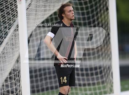 Thumbnail 2 in Wando vs. Carolina Forest photogallery.