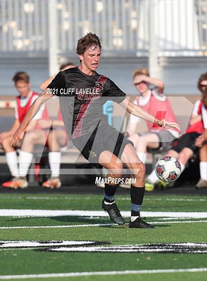 Thumbnail 2 in Wando vs. Carolina Forest photogallery.