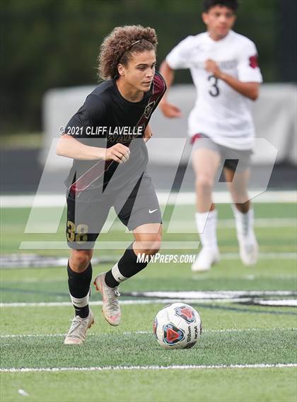 Thumbnail 2 in Wando vs. Carolina Forest photogallery.