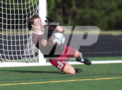 Thumbnail 2 in Wando vs. Carolina Forest photogallery.