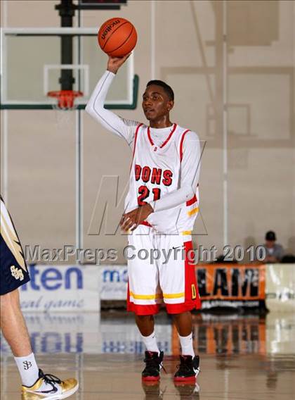 Thumbnail 1 in Dominguez vs. St. John Bosco (Pangos Dream Classic) photogallery.