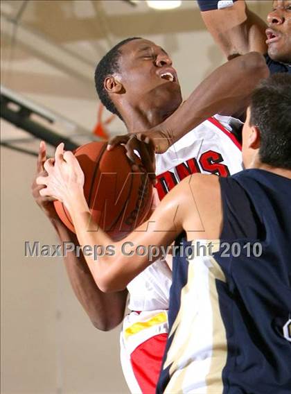 Thumbnail 1 in Dominguez vs. St. John Bosco (Pangos Dream Classic) photogallery.