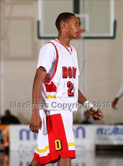 Thumbnail 3 in Dominguez vs. St. John Bosco (Pangos Dream Classic) photogallery.