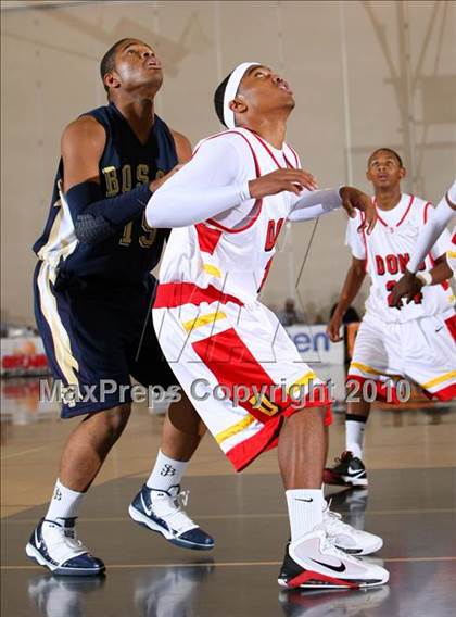 Thumbnail 2 in Dominguez vs. St. John Bosco (Pangos Dream Classic) photogallery.