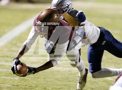 Thumbnail 1 in Valley Christian vs. Silverado (CIF Southern Section D9 Final) photogallery.