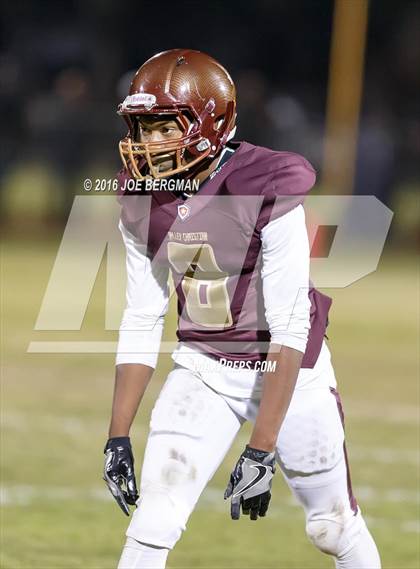 Thumbnail 3 in Valley Christian vs. Silverado (CIF Southern Section D9 Final) photogallery.