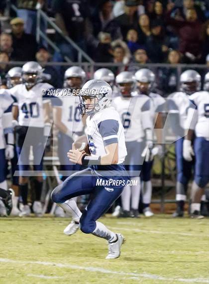Thumbnail 2 in Valley Christian vs. Silverado (CIF Southern Section D9 Final) photogallery.