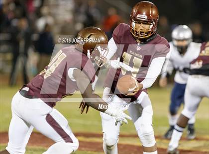 Thumbnail 3 in Valley Christian vs. Silverado (CIF Southern Section D9 Final) photogallery.