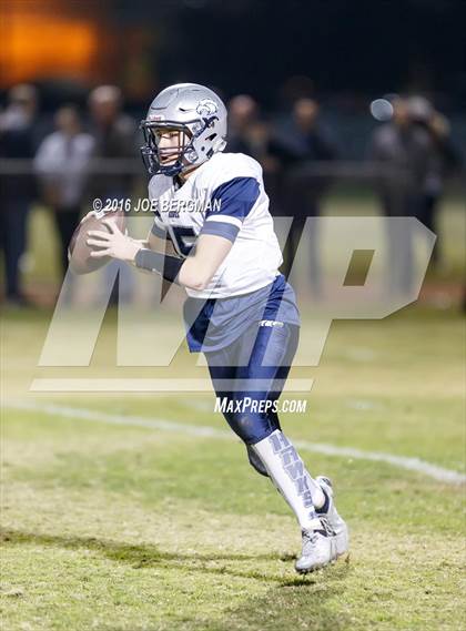 Thumbnail 2 in Valley Christian vs. Silverado (CIF Southern Section D9 Final) photogallery.