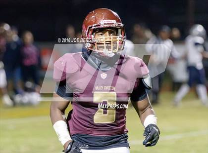 Thumbnail 3 in Valley Christian vs. Silverado (CIF Southern Section D9 Final) photogallery.