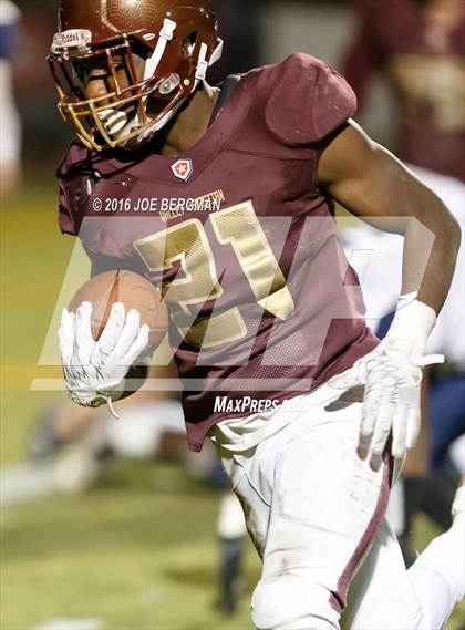 Thumbnail 1 in Valley Christian vs. Silverado (CIF Southern Section D9 Final) photogallery.