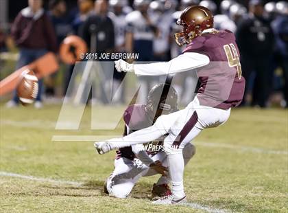 Thumbnail 2 in Valley Christian vs. Silverado (CIF Southern Section D9 Final) photogallery.