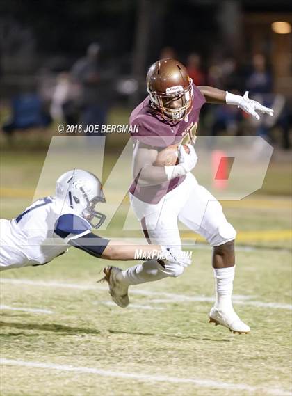Thumbnail 1 in Valley Christian vs. Silverado (CIF Southern Section D9 Final) photogallery.