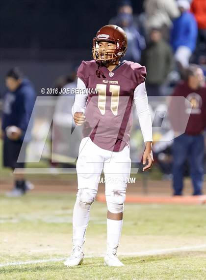 Thumbnail 3 in Valley Christian vs. Silverado (CIF Southern Section D9 Final) photogallery.