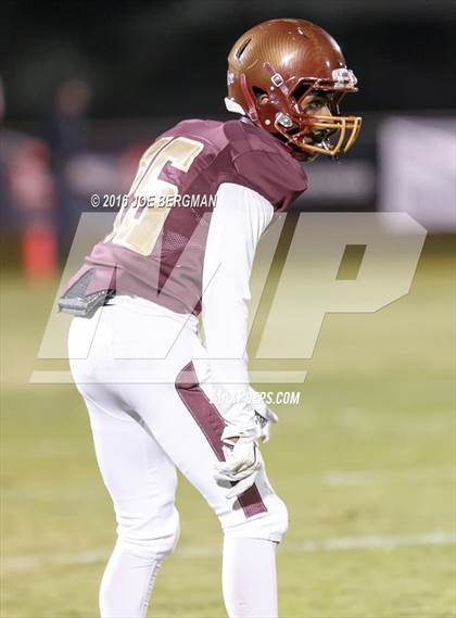 Thumbnail 1 in Valley Christian vs. Silverado (CIF Southern Section D9 Final) photogallery.