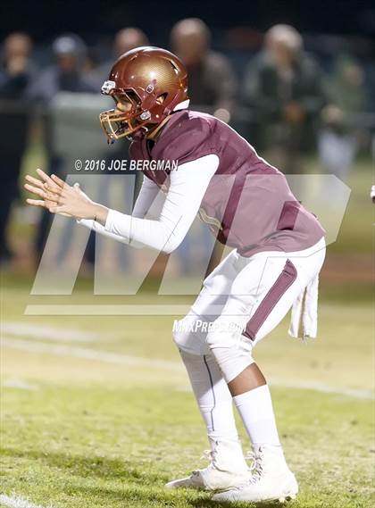 Thumbnail 3 in Valley Christian vs. Silverado (CIF Southern Section D9 Final) photogallery.