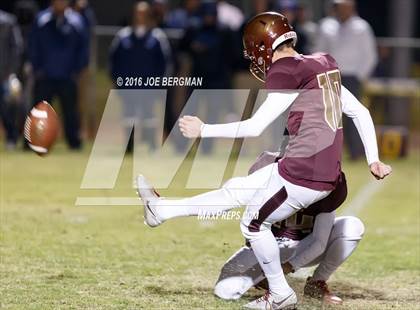 Thumbnail 2 in Valley Christian vs. Silverado (CIF Southern Section D9 Final) photogallery.