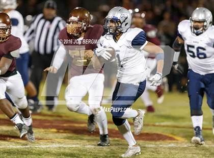 Thumbnail 2 in Valley Christian vs. Silverado (CIF Southern Section D9 Final) photogallery.