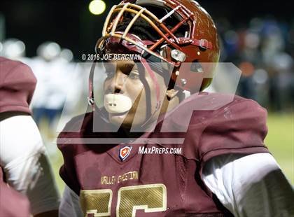 Thumbnail 2 in Valley Christian vs. Silverado (CIF Southern Section D9 Final) photogallery.