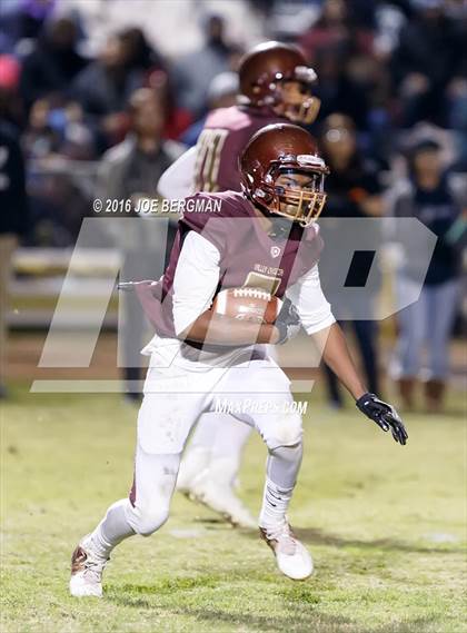 Thumbnail 1 in Valley Christian vs. Silverado (CIF Southern Section D9 Final) photogallery.