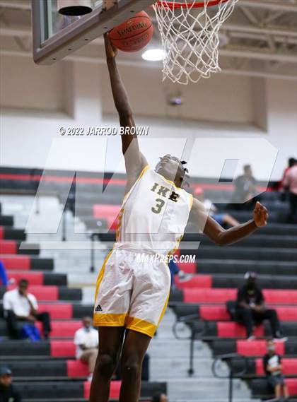 Thumbnail 2 in Eisenhower vs. West Orange-Stark photogallery.