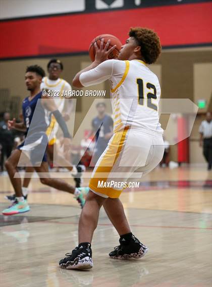 Thumbnail 3 in Eisenhower vs. West Orange-Stark photogallery.