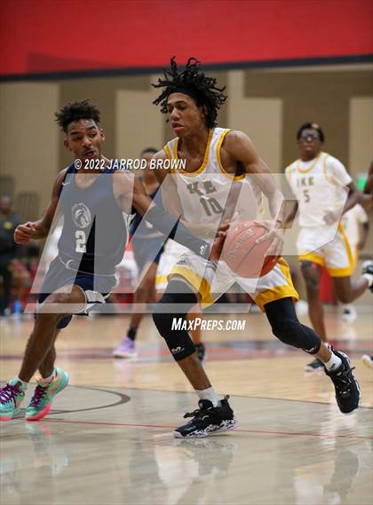 Thumbnail 1 in Eisenhower vs. West Orange-Stark photogallery.