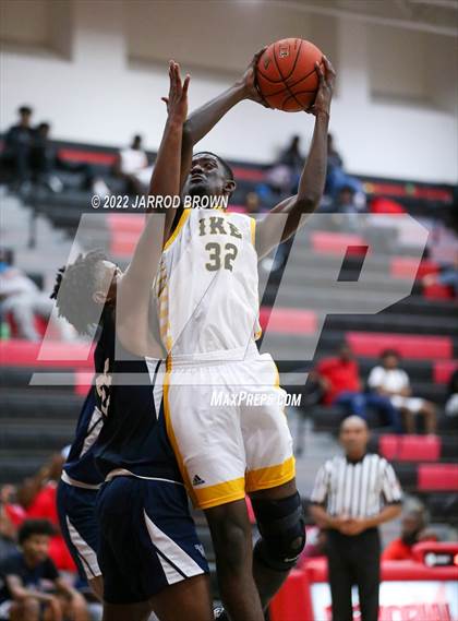 Thumbnail 2 in Eisenhower vs. West Orange-Stark photogallery.