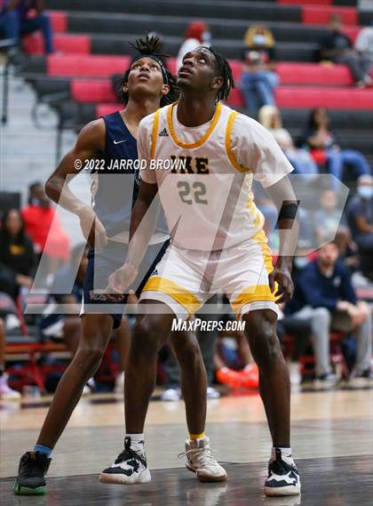Thumbnail 2 in Eisenhower vs. West Orange-Stark photogallery.