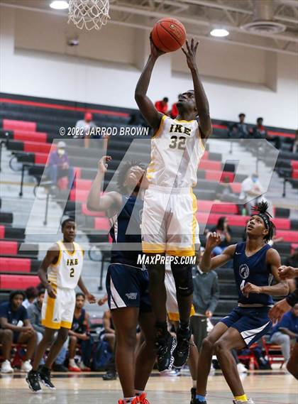 Thumbnail 2 in Eisenhower vs. West Orange-Stark photogallery.