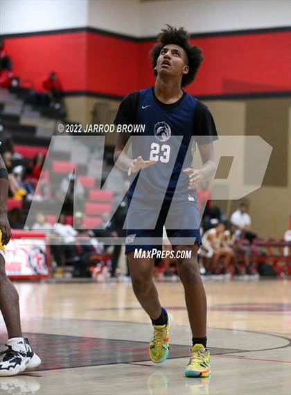 Thumbnail 3 in Eisenhower vs. West Orange-Stark photogallery.