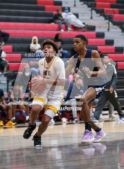 Thumbnail 2 in Eisenhower vs. West Orange-Stark photogallery.