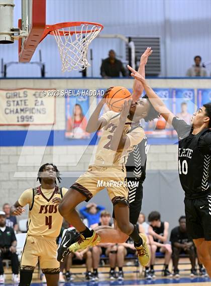 Thumbnail 3 in St. Petersburg vs Florida State University High photogallery.