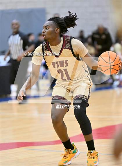 Thumbnail 3 in St. Petersburg vs Florida State University High photogallery.