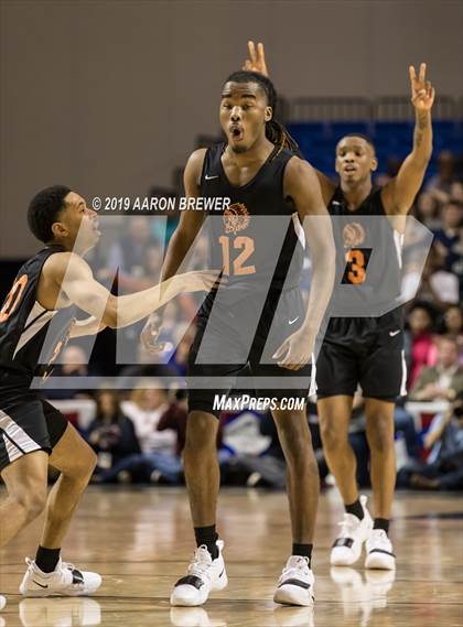 Thumbnail 1 in Marion vs. Hall (AAA 5A Final) photogallery.