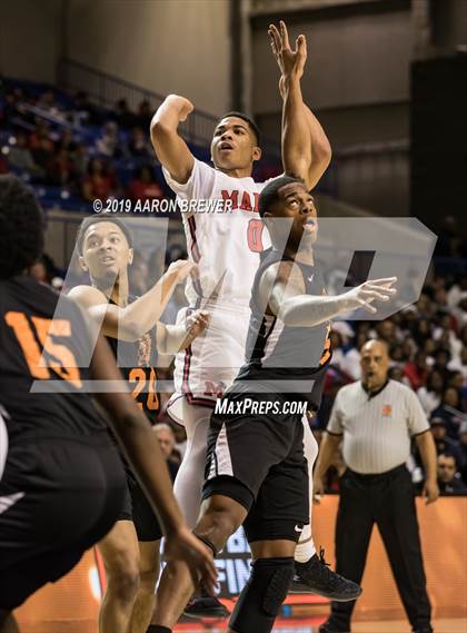 Thumbnail 2 in Marion vs. Hall (AAA 5A Final) photogallery.