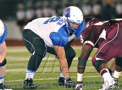 Thumbnail 3 in Ennis vs Lindale (UIL 4A Bi-District Playoff) photogallery.