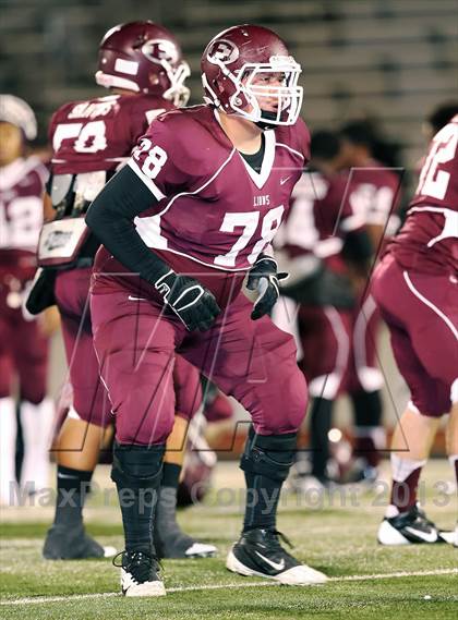 Thumbnail 2 in Ennis vs Lindale (UIL 4A Bi-District Playoff) photogallery.