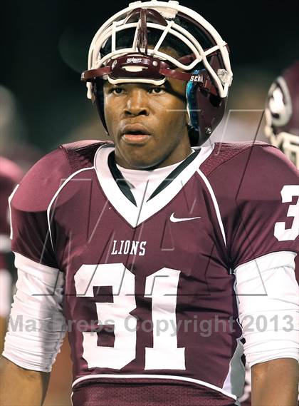 Thumbnail 1 in Ennis vs Lindale (UIL 4A Bi-District Playoff) photogallery.