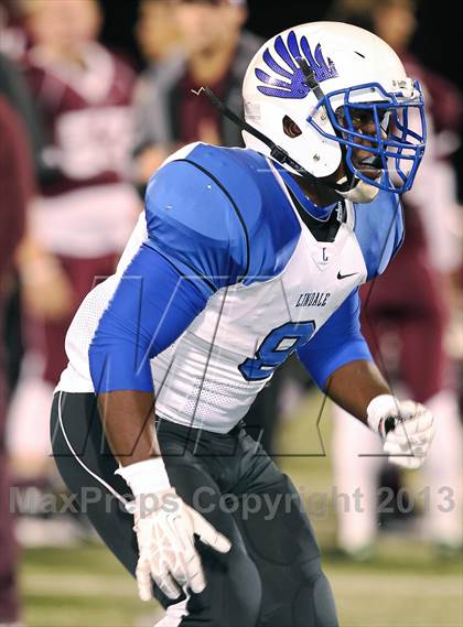 Thumbnail 2 in Ennis vs Lindale (UIL 4A Bi-District Playoff) photogallery.