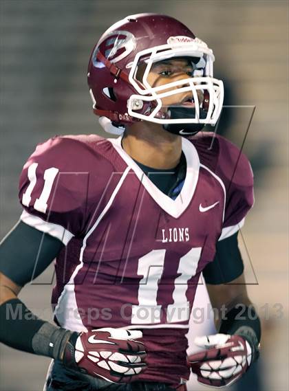 Thumbnail 3 in Ennis vs Lindale (UIL 4A Bi-District Playoff) photogallery.
