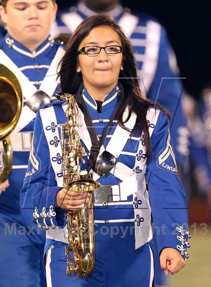 Thumbnail 2 in Ennis vs Lindale (UIL 4A Bi-District Playoff) photogallery.