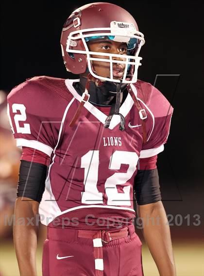 Thumbnail 2 in Ennis vs Lindale (UIL 4A Bi-District Playoff) photogallery.