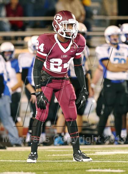 Thumbnail 1 in Ennis vs Lindale (UIL 4A Bi-District Playoff) photogallery.