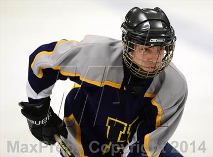 Thumbnail 1 in Housatonic/Northwestern/Wamogo @ Lyman Hall/Haddam-Killingworth photogallery.