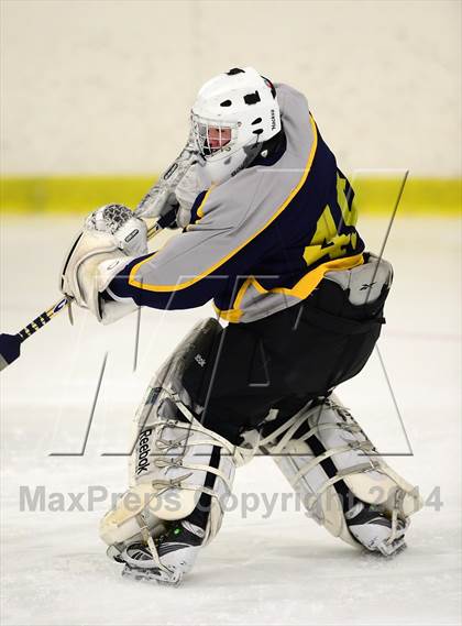 Thumbnail 1 in Housatonic/Northwestern/Wamogo @ Lyman Hall/Haddam-Killingworth photogallery.