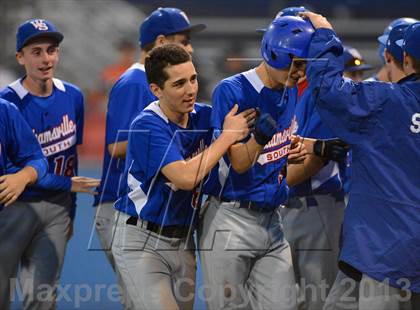 Thumbnail 2 in Williamsville South vs. Sutherland (NYSPHSAA Far West Regional) photogallery.