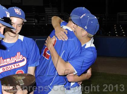 Thumbnail 2 in Williamsville South vs. Sutherland (NYSPHSAA Far West Regional) photogallery.